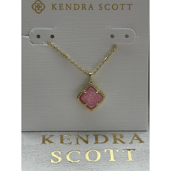 Kendra Scott Jewelry - Kendra Scott pink necklace